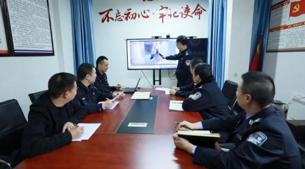 镇雄“蜘蛛侠”双胞胎兄弟双双落网