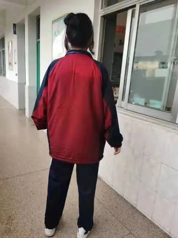 浙江一小学生维权!结局令人舒适 浙江一小学生维权!结局令人舒适