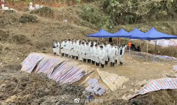 第二部黑匣子相关细节公布；东航正式启动理赔工作；搜寻仍在继续