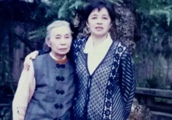 在厨房写作,80岁后连续出版3本书,她的故事令人动容 在厨房写作,80岁后连续出版3本书,她的故事令人动容