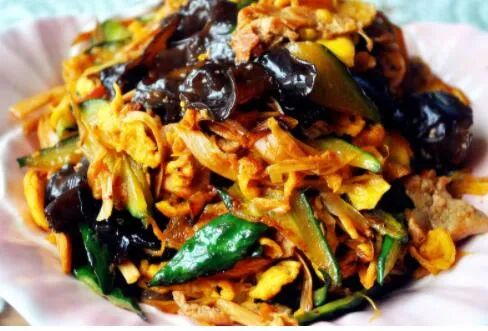 大妈吃了一道家常菜,次日进ICU 大妈吃了一道家常菜,次日进ICU