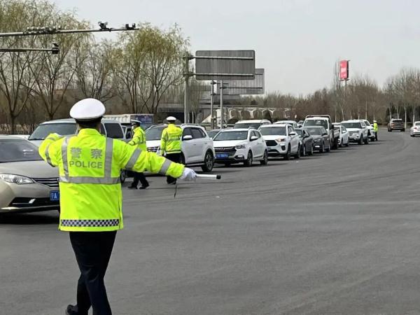 清明扫墓怎么走？银川交警发布清明祭扫线路指南