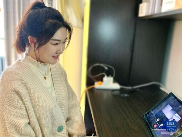 新华全媒+｜疫情下“云”上助力大学生就业