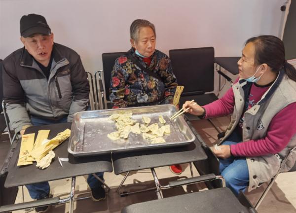 郑州这条百年胡同，养老方式有点潮