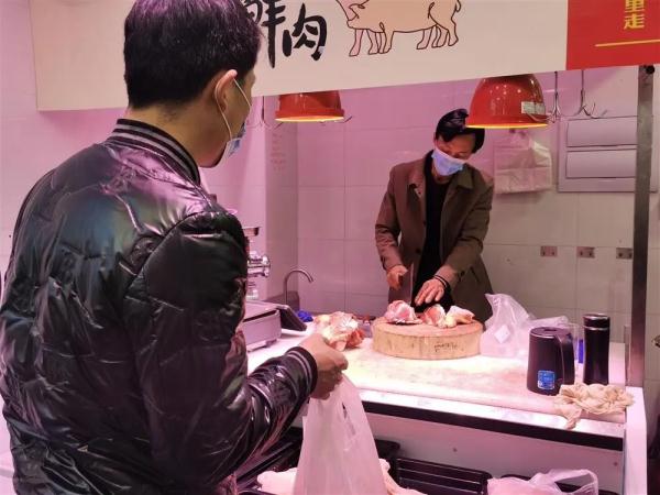上海菜店老板：现在不是挣钱的时候！这些细节太暖心