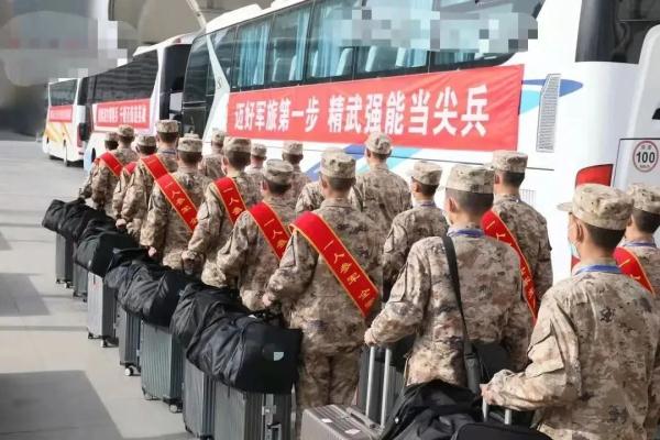 近视也能参军？是的！详细解答来了