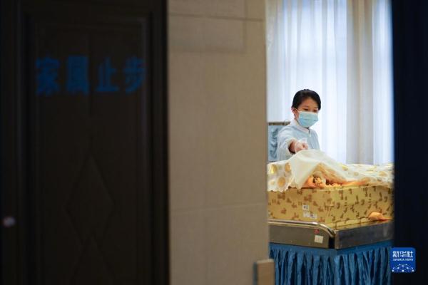 遗体整容师：给逝者体面的告别