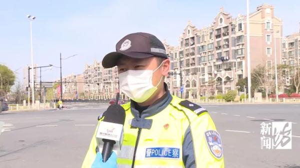 三过家门而不入！上海爸爸和女儿隔空喊话让人破防