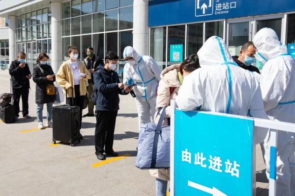 这趟旅客列车恢复开行