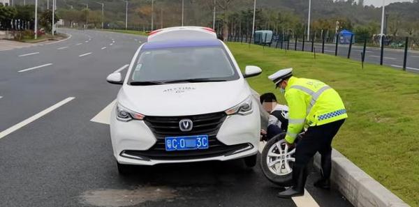 珠海降温下雨“湿冷模式”开启，气温“腰斩式”下跌！