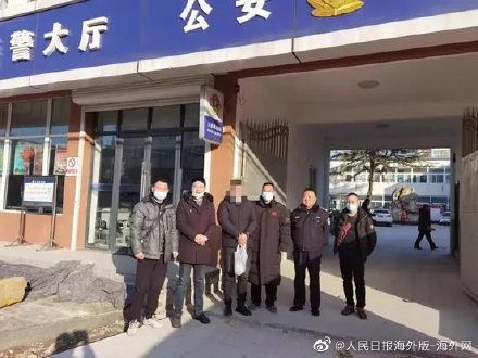 央视曝光盲发快递骗局:高额到付费用签收却是“垃圾” 央视曝光盲发快递骗局:高额到付费用签收却是“垃圾”