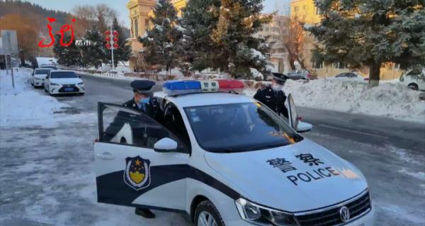 女子遛弯捡到银行卡,“意外”发现了密码!她纠结了,冲动了,后悔了...... 女子遛弯捡到银行卡,“意外”发现了密码!她纠结了,冲动了,后悔了......