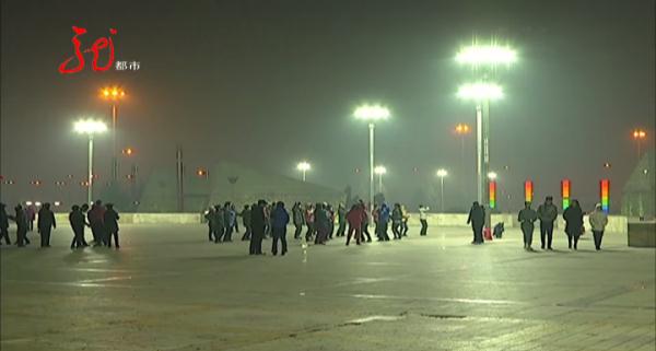 女子遛弯捡到银行卡,“意外”发现了密码!她纠结了,冲动了,后悔了...... 女子遛弯捡到银行卡,“意外”发现了密码!她纠结了,冲动了,后悔了......