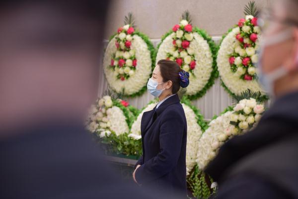 北京：走近“85后”女殡葬师