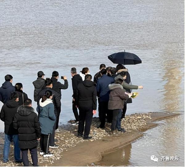 外科医生转行“生命摆渡人”：挨骂是经常的，但总要有人去做