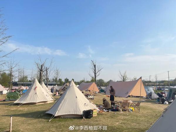 朋友圈“露营”刷屏！这个假期，广东人忙着搭帐篷