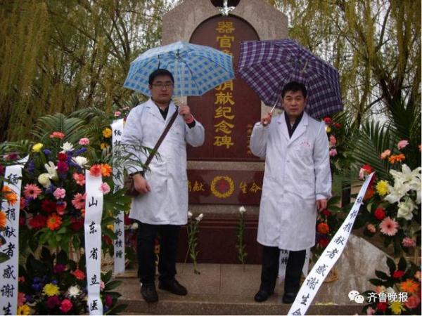 外科医生转行“生命摆渡人”：挨骂是经常的，但总要有人去做