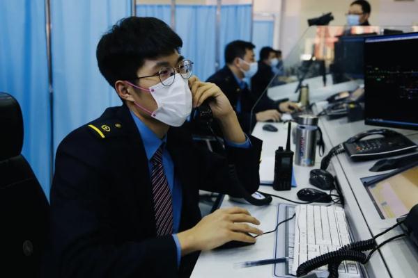 大学毕业入路后,当上班组长! 大学毕业入路后,当上班组长!