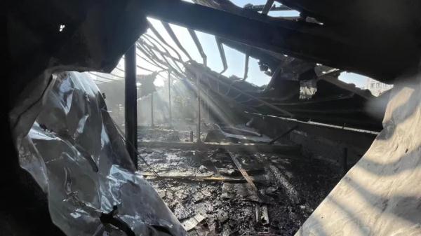 事发上海，居家熊孩子自制放大镜，把家点了！