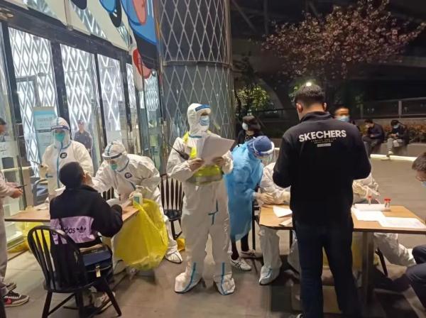 深夜,杭州发布最新通告!昨夜今晨,浙江这些地方有新增,一地学校暂时停课 深夜,杭州发布最新通告!昨夜今晨,浙江这些地方有新增,一地学校暂时停课