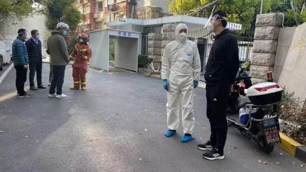 这个“实验”要当心 ,有可能会令人终生难忘! 这个“实验”要当心 ,有可能会令人终生难忘!