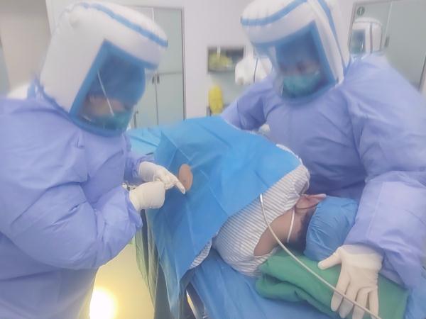 阴性！母子平安！海南首例新冠感染孕妇在三亚顺利分娩