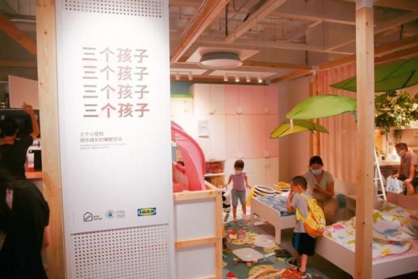 现金补贴、减税、休假，鼓励生育哪招管用？