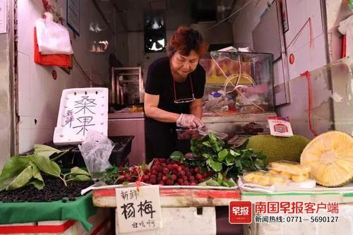 在广西，水果配上这个，“人间值得”！