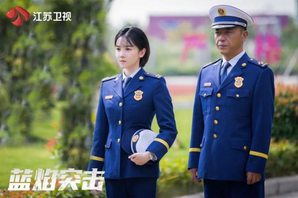 《蓝焰突击》今晚开播！硬汉消防员任嘉伦上线