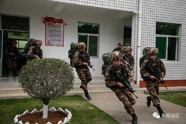 这就是中国军人！