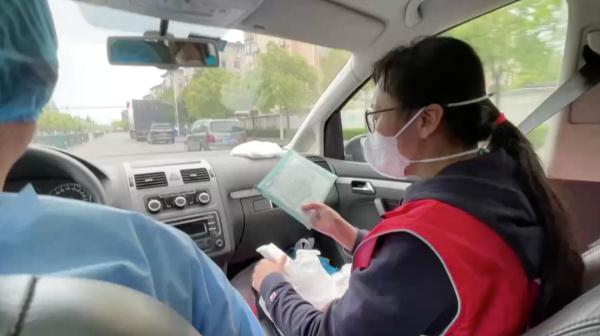 一种胰岛素没买到,配药志愿者哭了…… 一种胰岛素没买到,配药志愿者哭了……