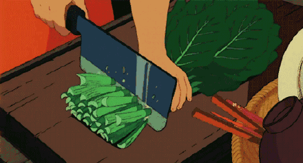 存放绿叶菜的技巧：根朝下竖着放