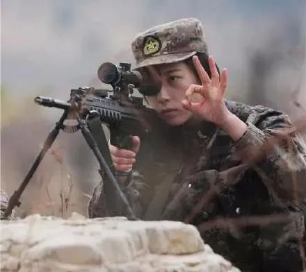 00后女“枪王”沈梦可，亮相新兵役前训练场！