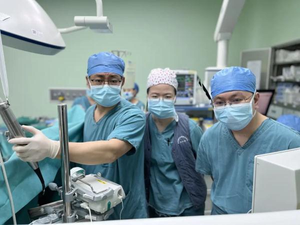 罕见!子宫肌瘤钻进心脏,多学科团队联手“拆弹” 罕见!子宫肌瘤钻进心脏,多学科团队联手“拆弹”