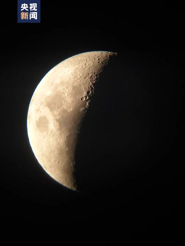 200多个孩子成了“追星族”，就是因为他！