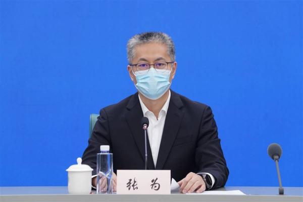 张为表示,复工复产是在当前疫情条件下,统筹疫情防控和经济社会发展