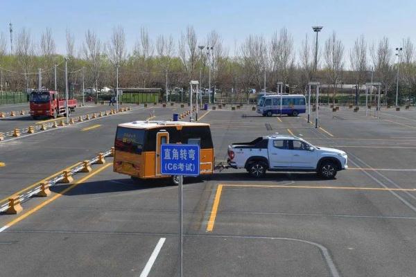 交管问答 | 京牌车在外地如何验车？交警为您答疑