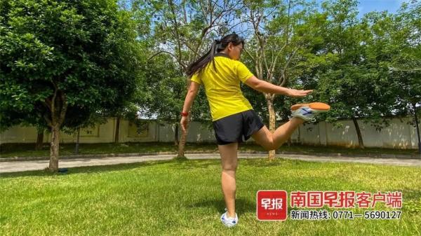 刘畊宏健身操火爆全网！许多南宁人跟练，医生建议：不要盲目