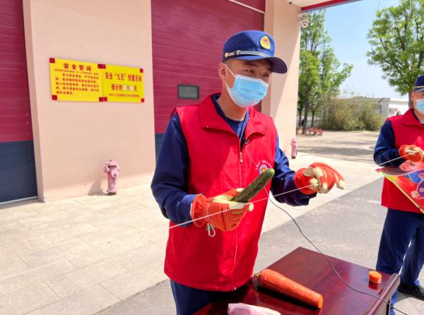 超恐怖！实验告诉你风筝线的杀伤力有多大！家长一定要看！