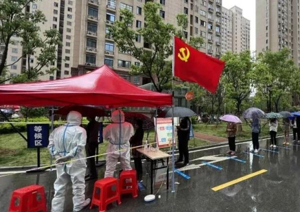 合肥蜀山：风雨中坚守，待云开“疫”散