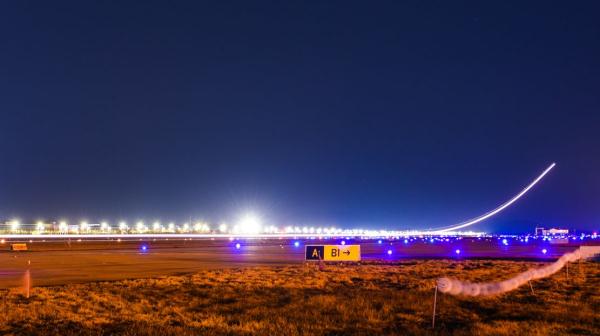 夜航训练：星光铁翼 抒写暗夜传奇