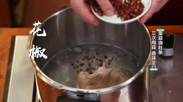吃肉不吃蒜，营养减一半！