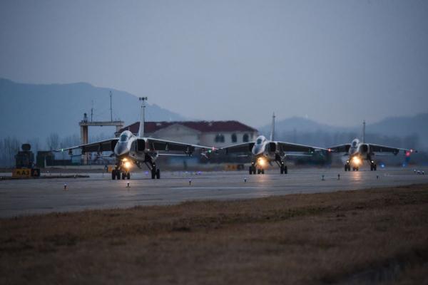 夜航训练：星光铁翼 抒写暗夜传奇