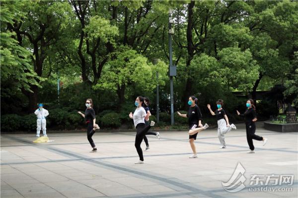 今日份的感动是两支医疗队给的