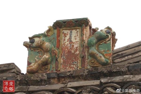 一博主曝光有人开价8万余元网上售卖文物，官方：已追回正调查