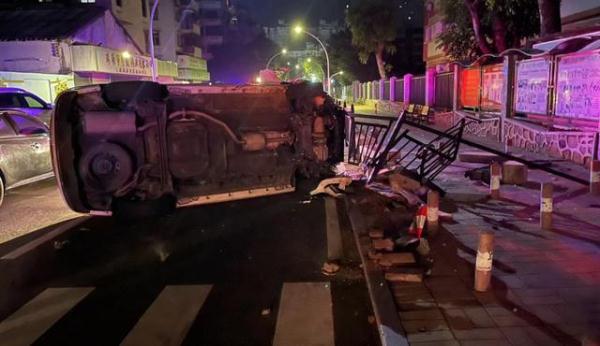 明明叫了代驾,小车却因酒驾侧翻,男子带着朋友逃生还要坐牢! 明明叫了代驾,小车却因酒驾侧翻,男子带着朋友逃生还要坐牢!