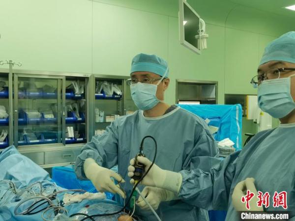 （上海战疫录）上海华山医院：将全面恢复医疗业务 27个科室158名医生率先坐诊