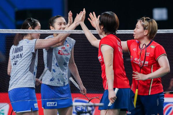 羽毛球|亚锦赛:陈清晨/贾一凡女双夺冠 羽毛球|亚锦赛:陈清晨/贾一凡女双夺冠