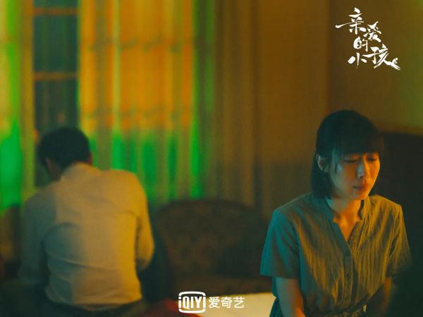 《亲爱的小孩》：困境与温暖同在的现实物语