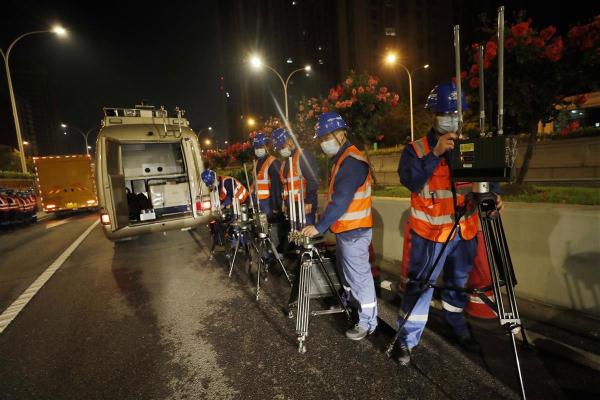 武汉长江公铁隧道举办防汛抗涝疏散综合应急演练